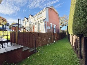 Photo 1- click for photo gallery